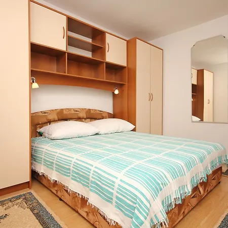 4552a Apartamento *
